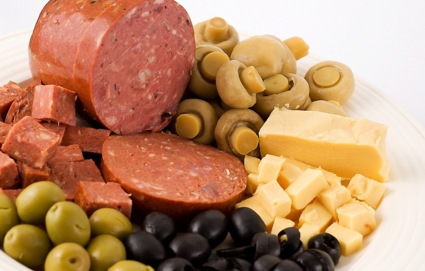 1. Этап. Антипасто: Подготовьте все ингредиенты.