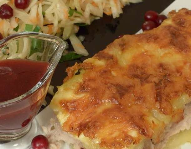 1. Этап. Французское мясо: 9. Дайте ей немного остыть, после чего подавайте к столу. Приятного аппетита!