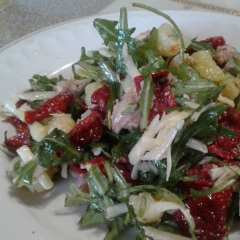 Салат Гурман из печени трески