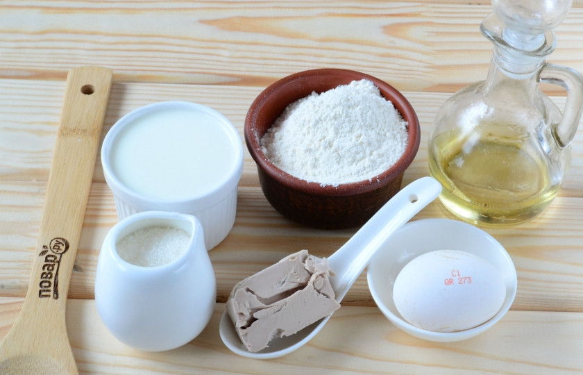 1. Этап. Пишме: Подготовьте все необходимые ингредиенты.