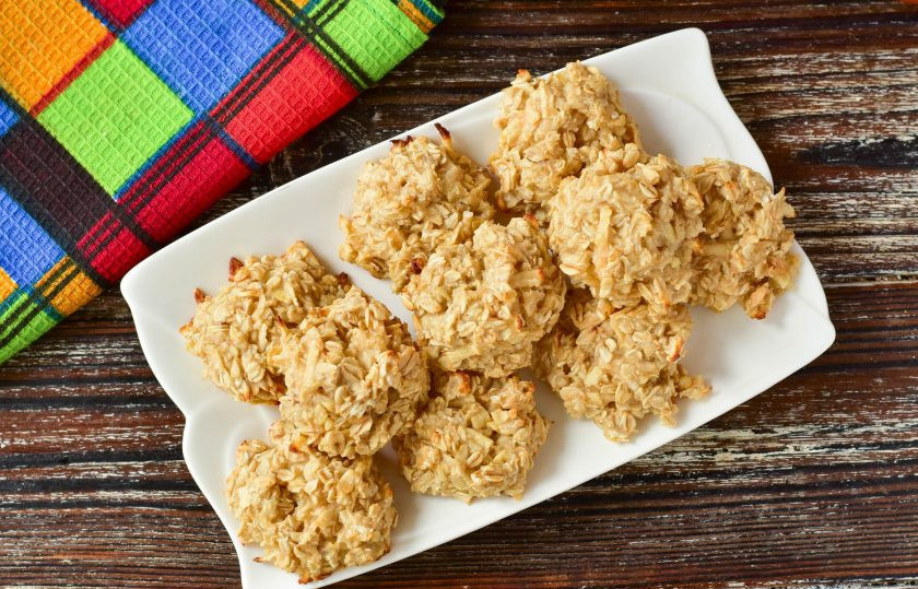 1. Этап. Овсяное печенье без муки и яиц: Овсяное печенье без муки и яиц готово! Приятного чаепития!