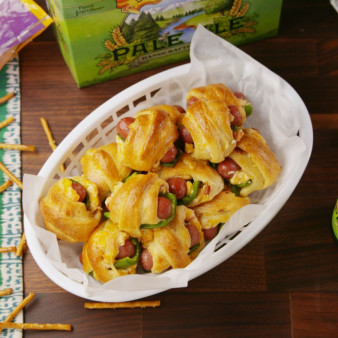 Jalapeño Popper Pigs in a Blanket