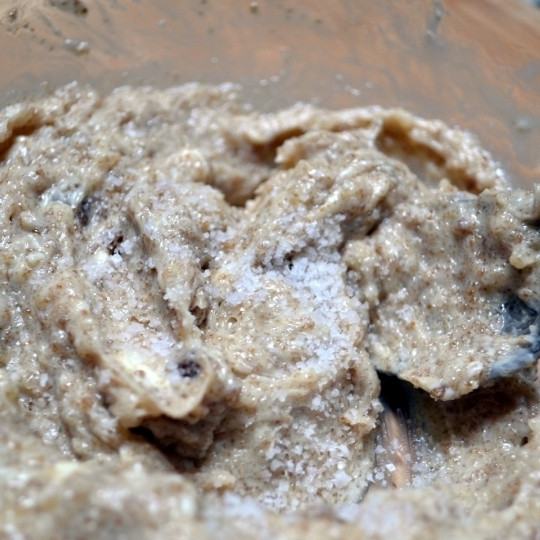 1. Этап. Ветчина, запеченная куском: Перемешиваем до консистенции однородной кремообразной массы.