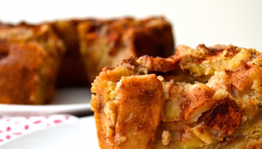 1. Этап. Бисквит с фруктами: 4. Вот и все! Приятного аппетита!