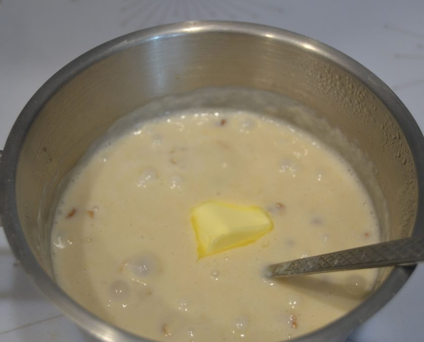 1. Этап. Овсянка Королевская: Варите до готовности в соответствии с указаниями на упаковке с крупой, так как время варки овсянки разное. В конце варки добавьте сливочное масло.