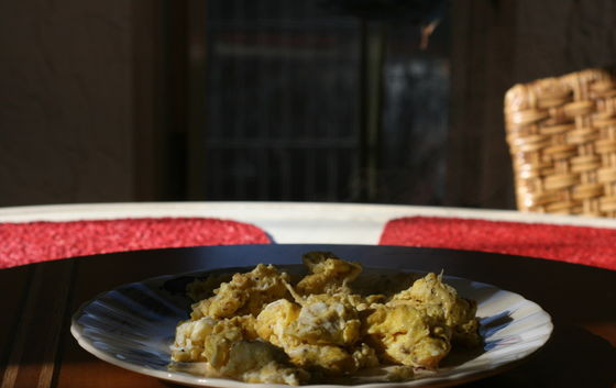 1. Этап. Яичница-болтунья простая: Приятного аппетита!