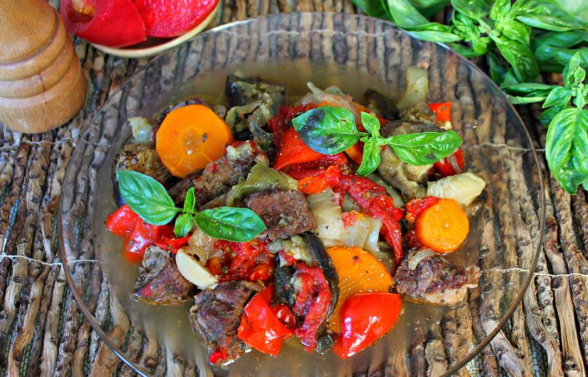 1. Этап. Домляма в мультиварке: Домляму подаем горячей, дополнив зеленью. Приятного аппетита!