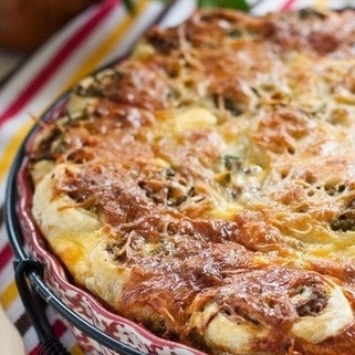 Слоеное тесто с фаршем