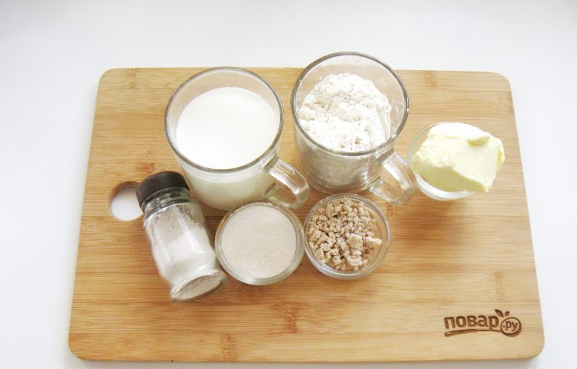 1. Этап. Плетеная булка: Подготовьте ингредиенты.