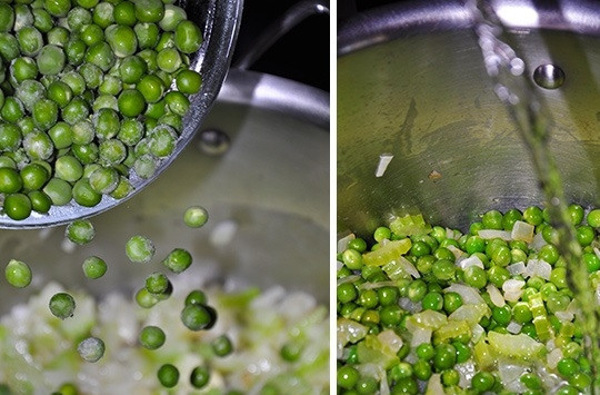 1. Этап. Суп из гороха: 3. Добавьте горошек, обжарьте пару минут и залейте горячую воду или бульон. Варите минут 5 на минимальном огне.