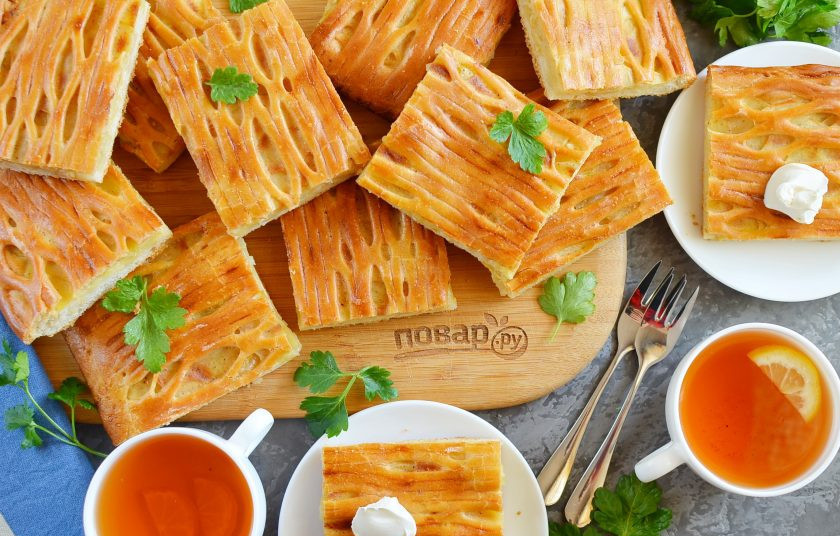 1. Этап. Пирог с картошкой: Подавайте теплым.