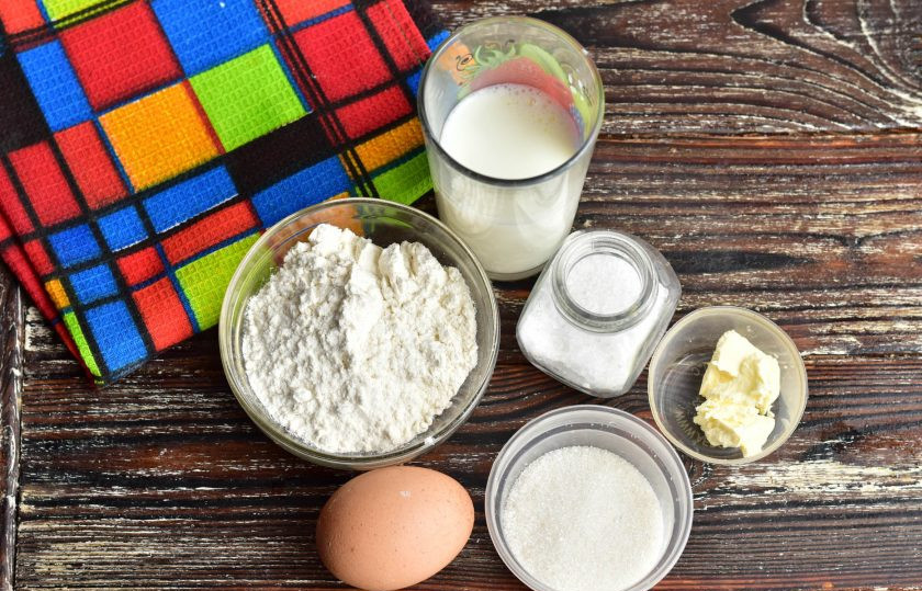 1. Этап. Немецкие блинчики: Подготовьте ингредиенты.