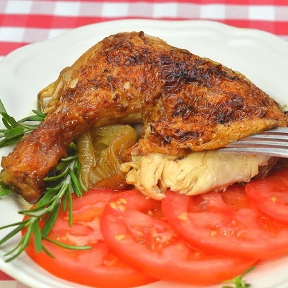 1. Этап. Куриные окорочка в вине: Как только вино выкипит почти полностью - блюдо можно снимать с огня, раскладывать по тарелочкам и подавать. Приятного! :)