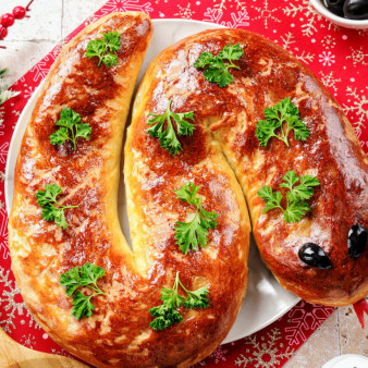 Новогодний пирог Змейка