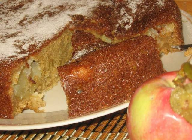 1. Этап. Манник с яблоками в мультиварке: Приятного аппетита!