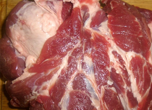 1. Этап. Шашлык по-американски: Мясо помыть и обсушить.