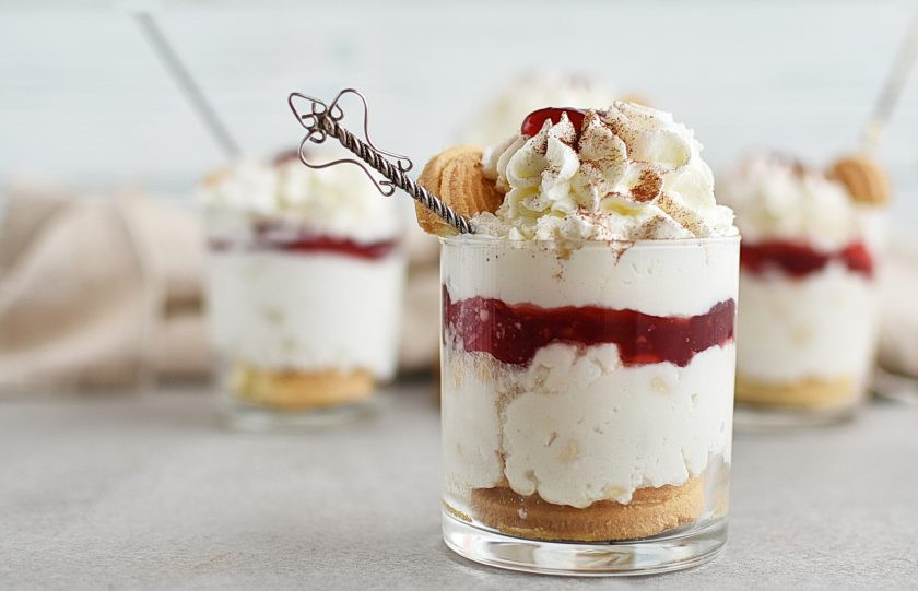 1. Этап. Десерт в стаканчиках: Приятного аппетита!