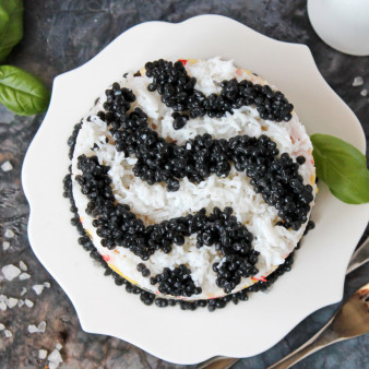 Салат Черное море