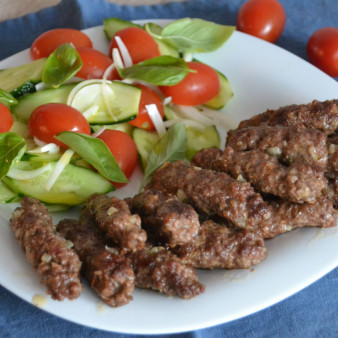 Чевапчичи по-сербски