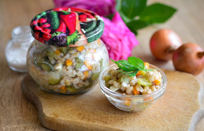 1. Этап. Салат с перловкой на зиму: Приятного аппетита!