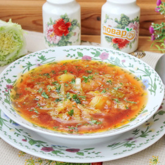 Борщ с пекинской капустой