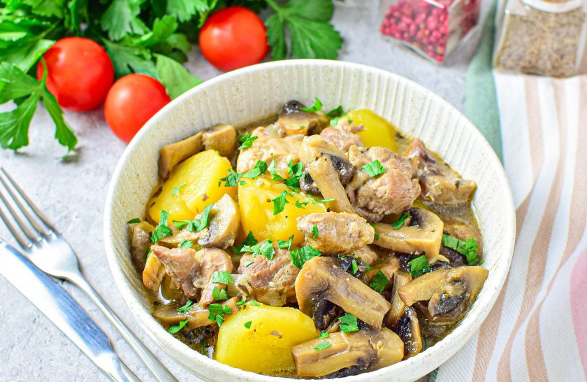 1. Этап. Индейка с шампиньонами и картошкой: Приятного аппетита!