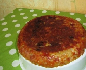 1. Этап. Бабка из картофеля в мультиварке: 8. После с помощью емкости для варки на пару переверните и подрумяньте 