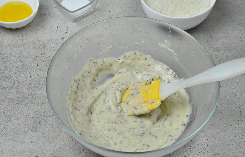 1. Этап. Литовский хлеб: Когда масса станет блестящей и гладкой заварка готова. Полностью дайте ей остыть.