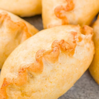 Пирожки в духовке с мясом