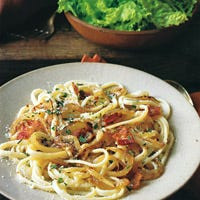 Linguine with Onion, Bacon, and Parmesan