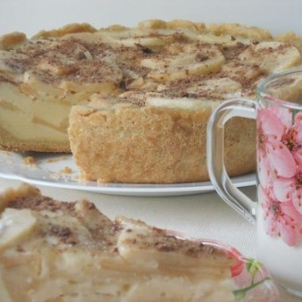 Цветаевский яблочный пирог в мультиварке