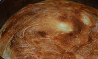 1. Этап. Фытыр по-египетски: Вот готовый пирог. Его надо полностью остудить и только тогда резать! Но сразу скажу - в теплом виде он намного вкуснее.