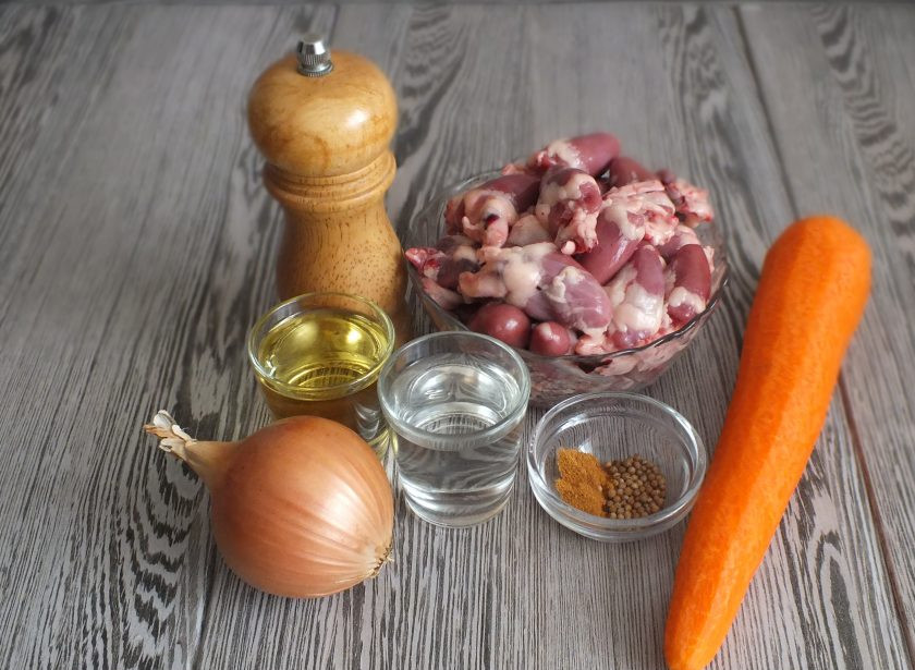 1. Этап. Куриные сердечки по-корейски: Подготовьте необходимые ингредиенты.