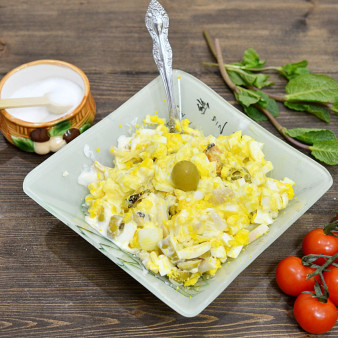 Салат из кальмаров и мидий