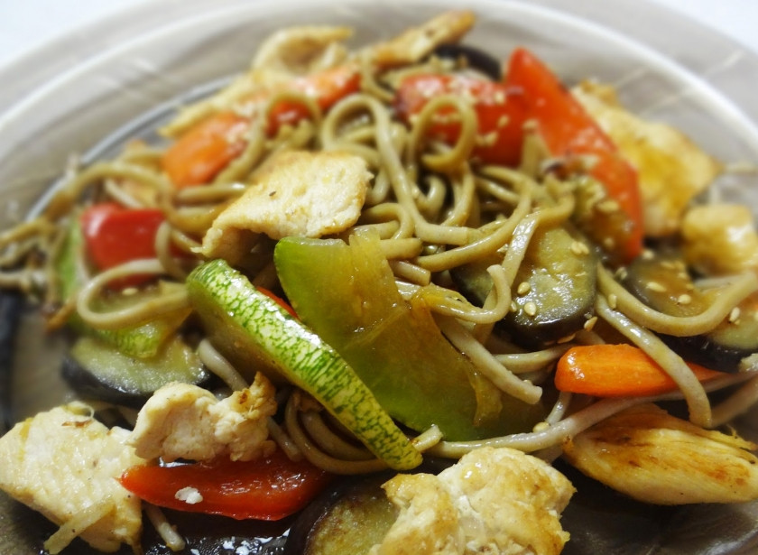 1. Этап. Гречневая лапша с курицей: Приятного аппетита!