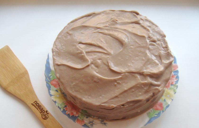 1. Этап. Торт Престиж: Каждый корж смажьте кремом.