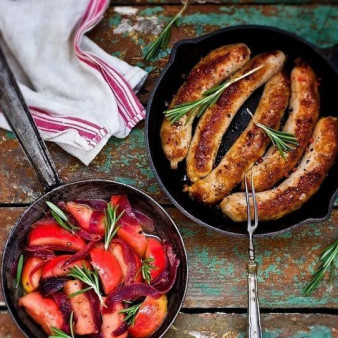 Колбаски из свинины