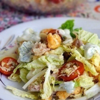 Салат Цезарь по-русски