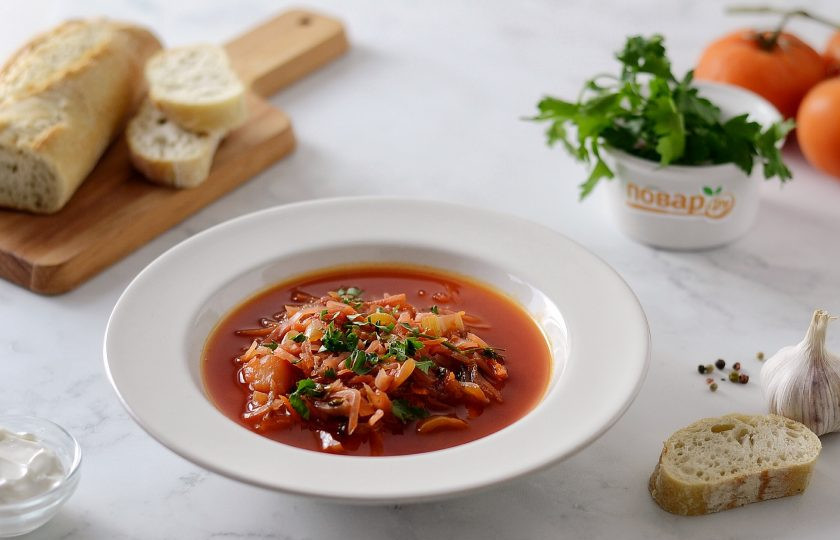 1. Этап. Борщ с сельдереем для похудения: Борщ с сельдереем для похудения готов, приятного аппетита!