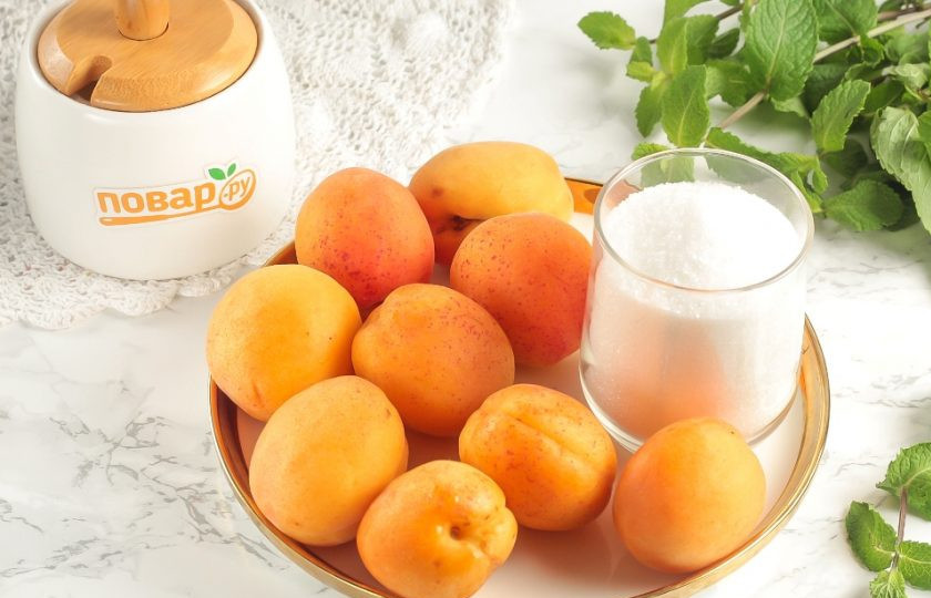 1. Этап. Силт из абрикосов: Подготовьте указанные ингредиенты. Абрикосы выбирайте не слишком сочные, чтобы они держали свою форму.