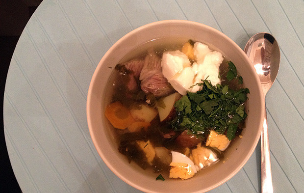 1. Этап. Cуп щавелевый с говядиной: Готовый суп наливаем в тарелки и наслаждаемся. Приятного аппетита!