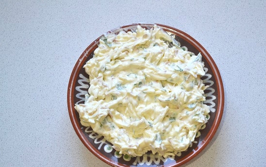 1. Этап. Картофель в заливке: 6. Тщательно перемешайте до однородности.