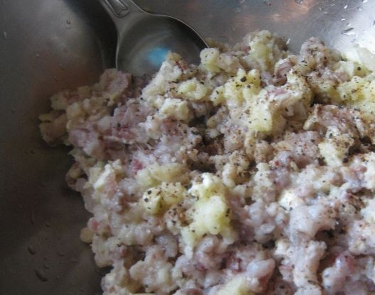 1. Этап. Форшмак: 7. Масса по консистенции в итоге должна будет получиться однородной.