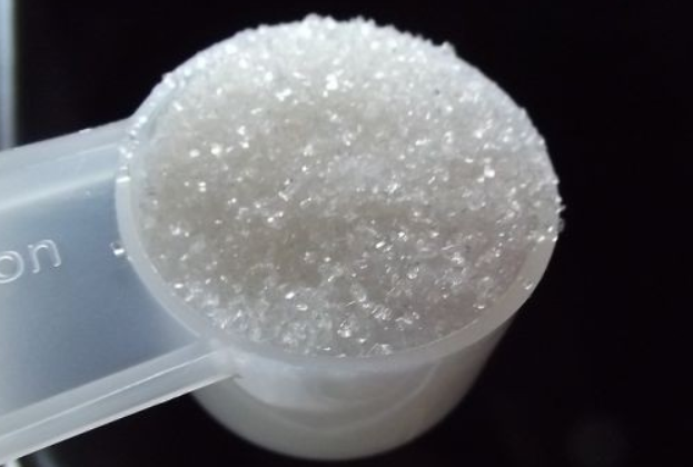 1. Этап. Рисовый хлеб в хлебопечке: Засыпаем сахар.