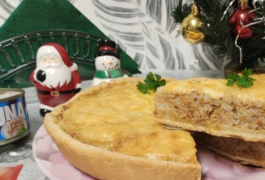 1. Этап. Пирог с консервированным тунцом: Приятного аппетита!