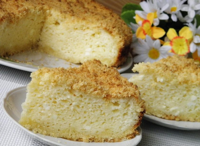 1. Этап. Королевская ватрушка с творогом: 9. Вот такая красота получилась! Подавайте со сметаной и вареньем.