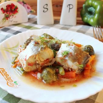 Диетическая рыба с овощами