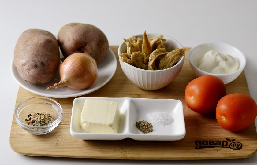 1. Этап. Cоевое мясо по-французски: Подготовьте все ингредиенты.