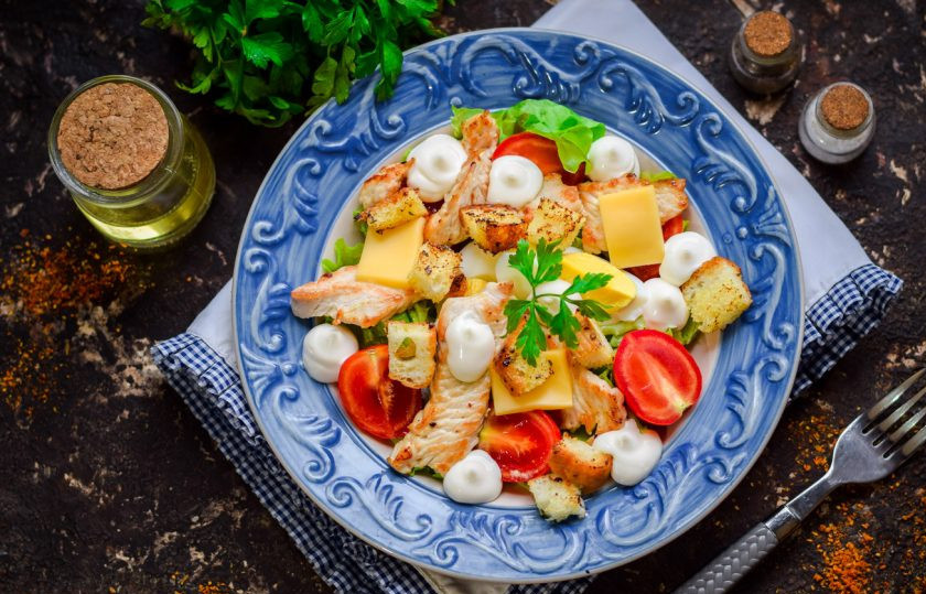 1. Этап. Салат Цезарь с индейкой: Приятного аппетита!