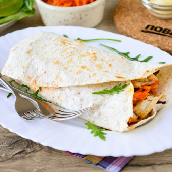 Шаурма в лепешке по-домашнему